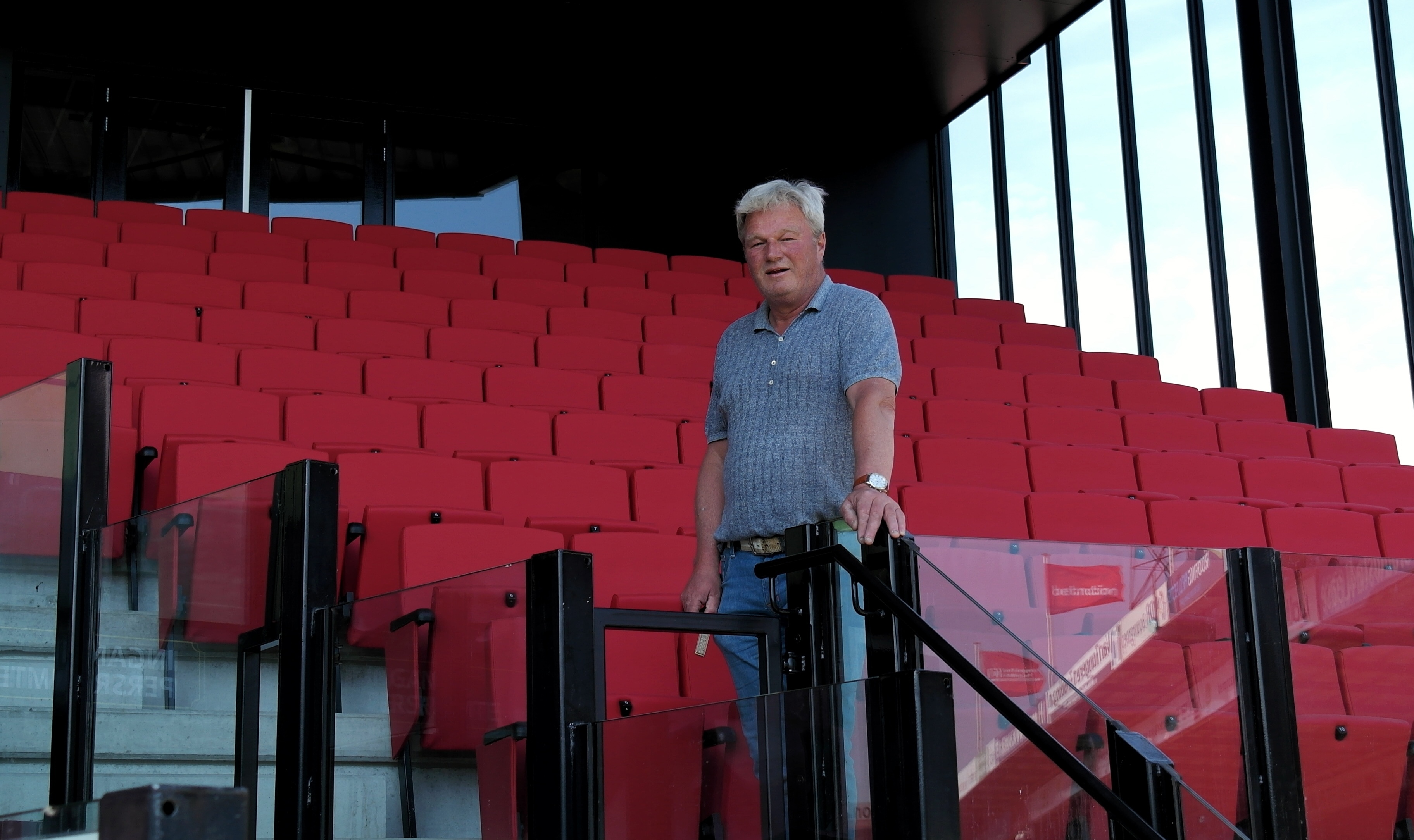 Go Ahead Eagles professionaliseert.
