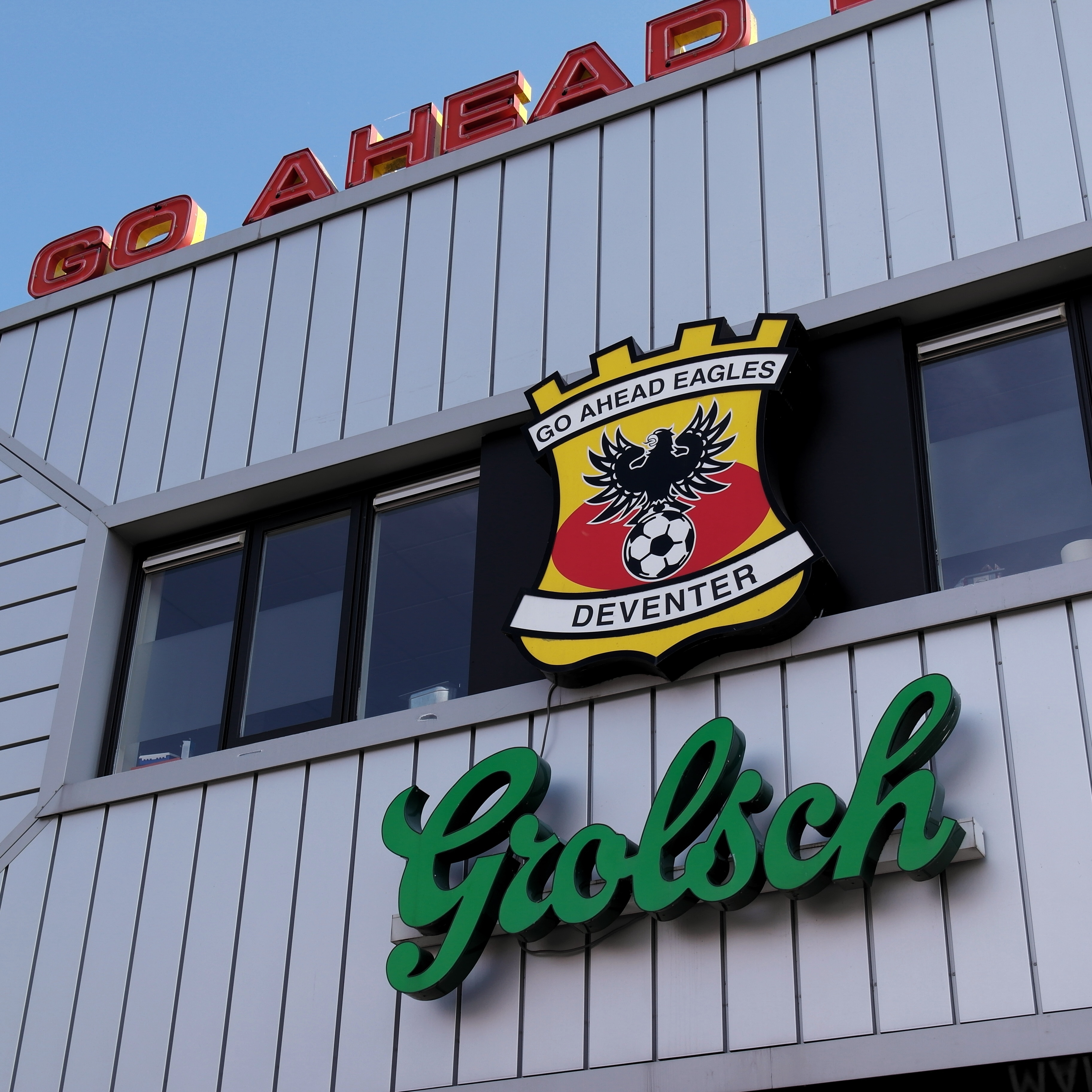 Go Ahead Eagles professionaliseert.
